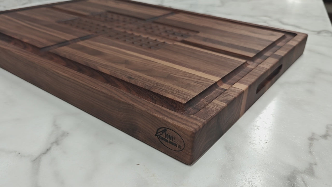 Walnut Pitmaster Pro Carving Board